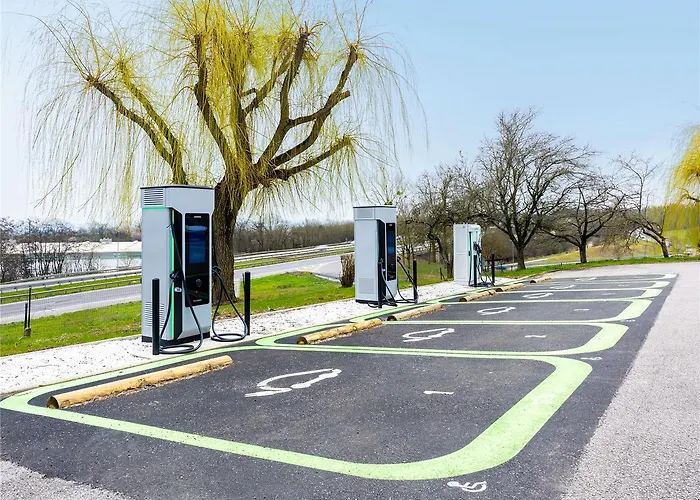 Отель Greet Nancy Sud *